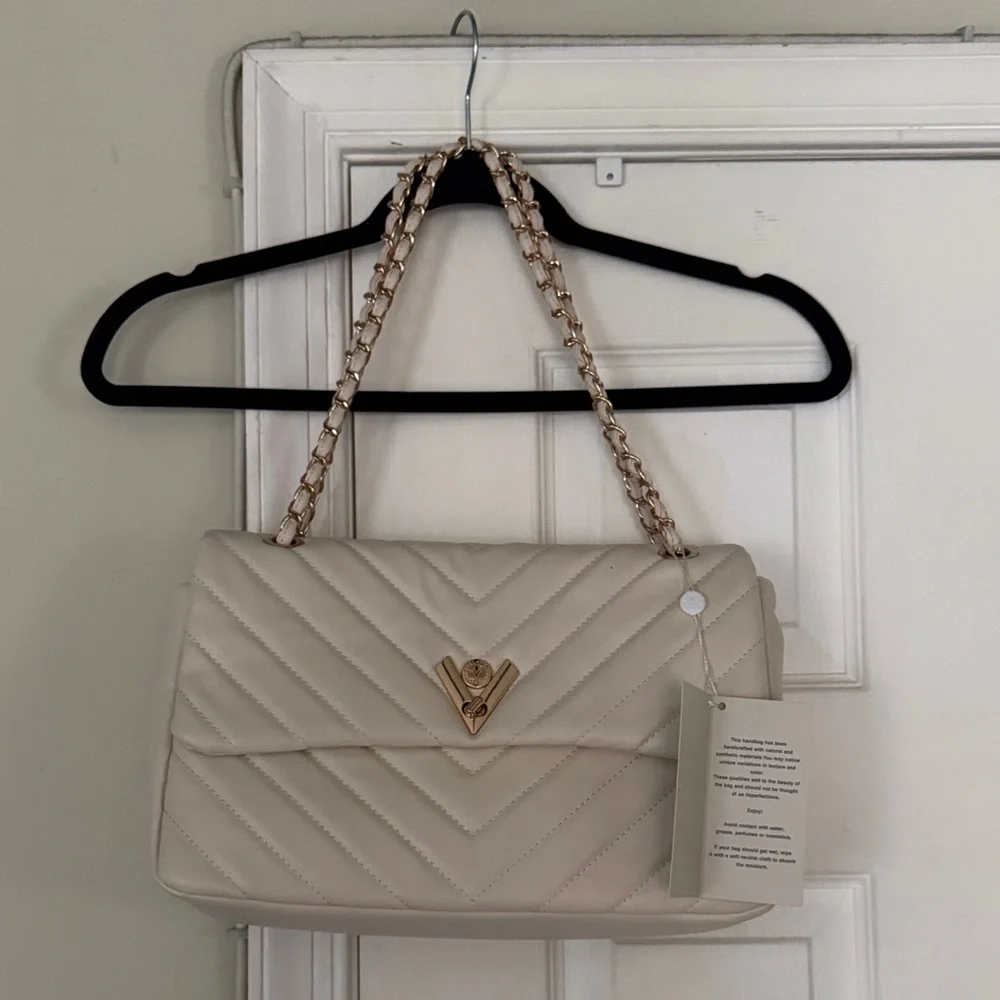Valentino Orlandi Cream Quilted Shoulder Bag - Picture 1 of 1